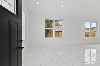 225 Royder St in Houston, TX - Building Photo - Building Photo