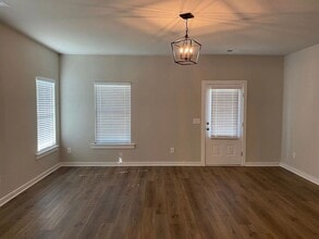 280 Avalon Wy in Clanton, AL - Building Photo - Building Photo
