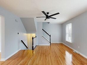8 Rutherford Pl in Harpers Ferry, WV - Building Photo - Building Photo
