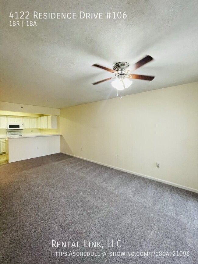 4122 Residence Drive in Ft. Myers, FL - Building Photo - Building Photo