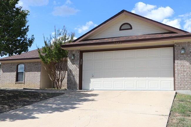 2703 Curtis Dr in Copperas Cove, TX - Building Photo - Building Photo