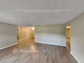 703 Redondo Dr in Brandon, FL - Building Photo - Building Photo
