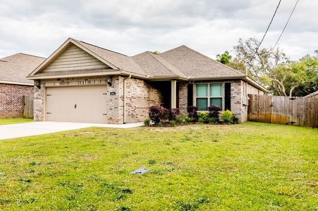 284 Schneider Dr in Fort Walton Beach, FL - Foto de edificio - Building Photo