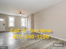 4443 N Gratz St in Philadelphia, PA - Building Photo