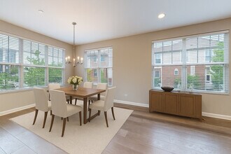 1255 Danforth Ct in Vernon Hills, IL - Building Photo - Building Photo