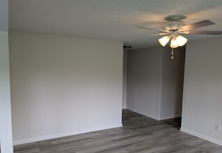 102 Populus Dr in Harvest, AL - Building Photo - Building Photo