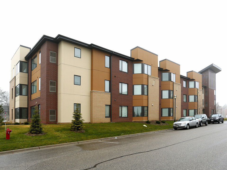 Views at City Walk in Woodbury, MN - Building Photo