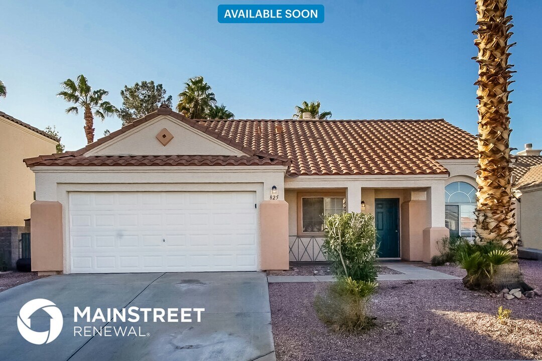 825 Fuerte Ct in Henderson, NV - Building Photo