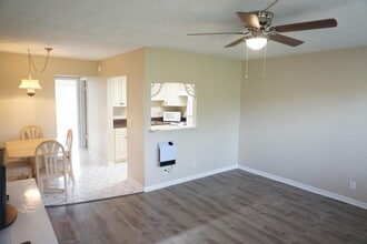 150 Waltham G in West Palm Beach, FL - Building Photo - Building Photo