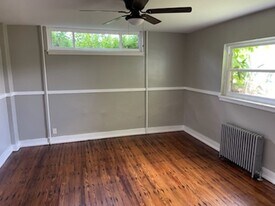 1759 PA-72 in Lebanon, PA - Building Photo