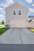 241 River Rd in Columbia, TN - Building Photo - Building Photo