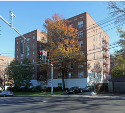 Kimberly Gardens Cooperative in Yonkers, NY - Building Photo - Building Photo