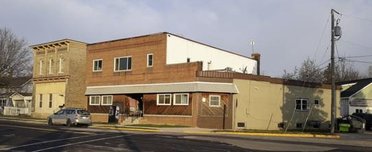 222 E Main St in Chilton, WI - Building Photo