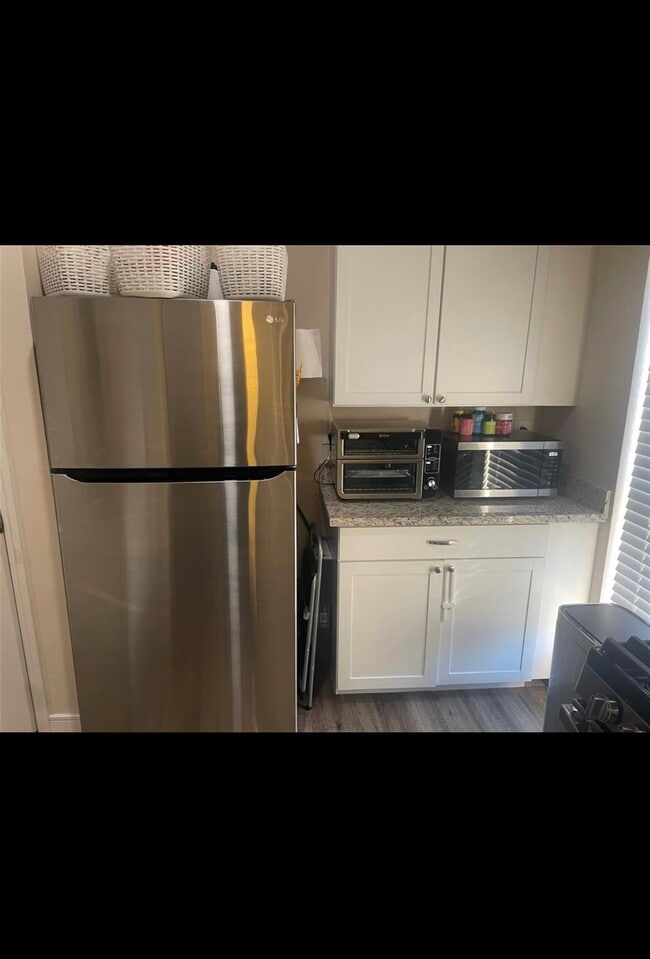 property at 15117 Grassington Dr