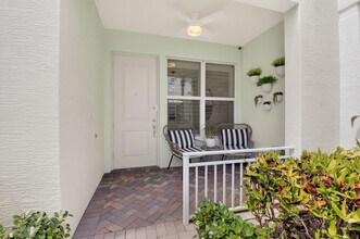 5022 NW 16th Way in Boca Raton, FL - Building Photo - Building Photo