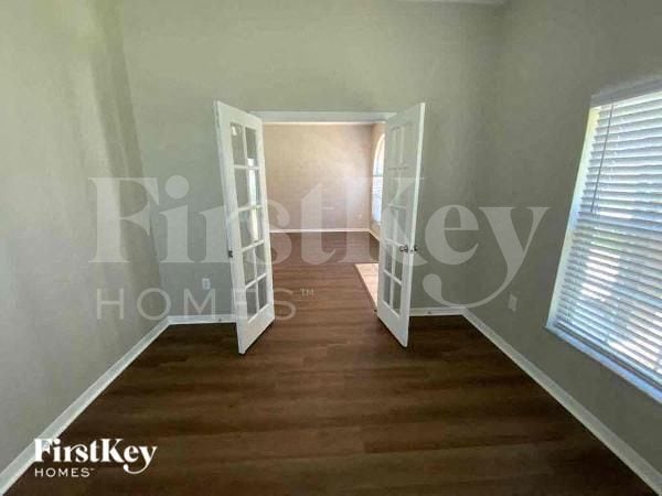 2409 Wheeler Groves Dr in Seffner, FL - Building Photo - Building Photo