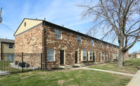 Capital Pointe - Woodview in Columbus, OH - Building Photo - Building Photo