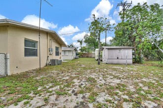 3632 SW 14th St in Fort Lauderdale, FL - Building Photo - Building Photo