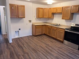 234 S Elmwood Ave in Sioux Falls, SD - Building Photo