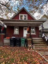 2219 Cudaback Ave in Niagara Falls, NY - Building Photo