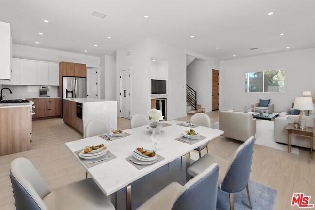 6505 Columbus Ave in Los Angeles, CA - Building Photo - Building Photo
