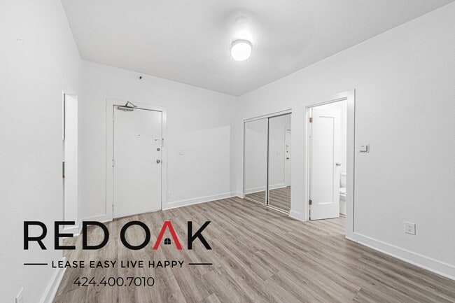 property at 1616 Normandie Ave