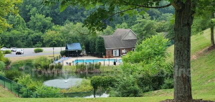 6820 Hwy 70 S in Nashville, TN - Building Photo - Building Photo