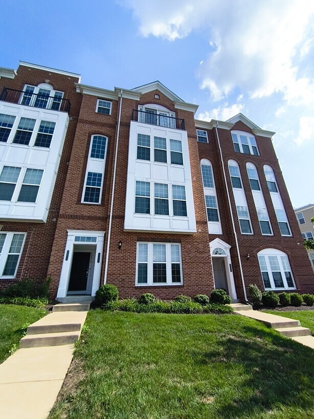 property at 42677 Wardlaw Terrace