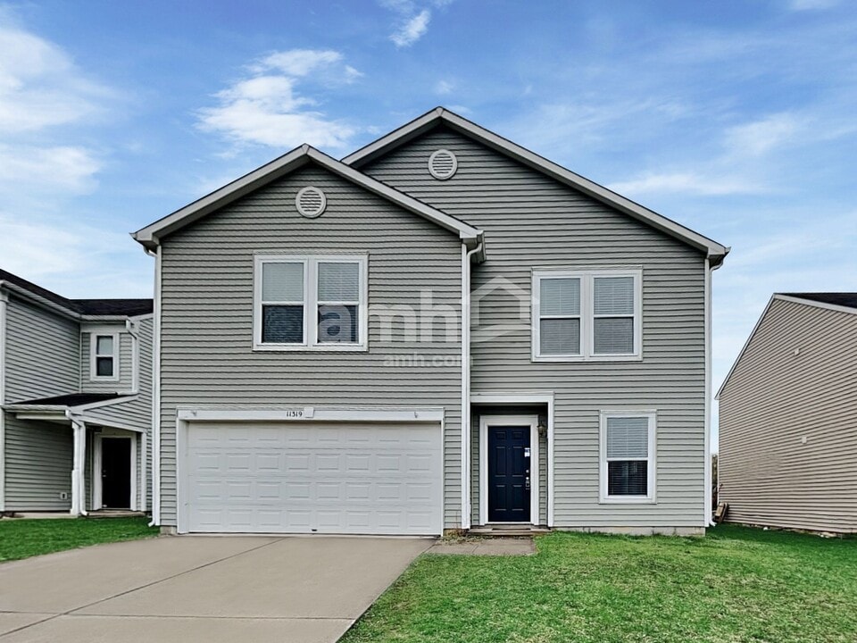 11319 Congaree Way in Indianapolis, IN - Foto de edificio
