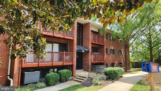 property at 53 Skyhill Rd