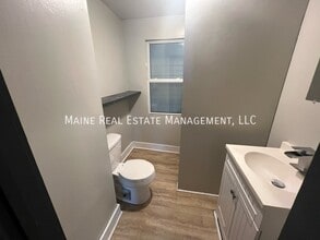 85 Smith St in Bangor, ME - Building Photo - Building Photo