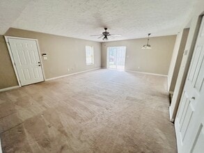 38 Rosette Ln in Fishersville, VA - Building Photo - Building Photo