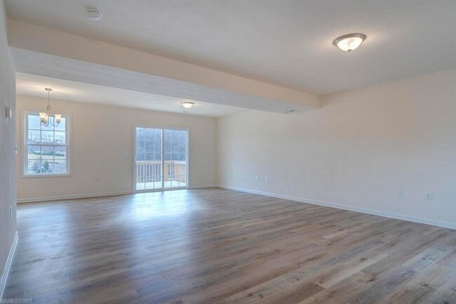 163 Prairie View Ln in Pembroke, VA - Building Photo - Building Photo