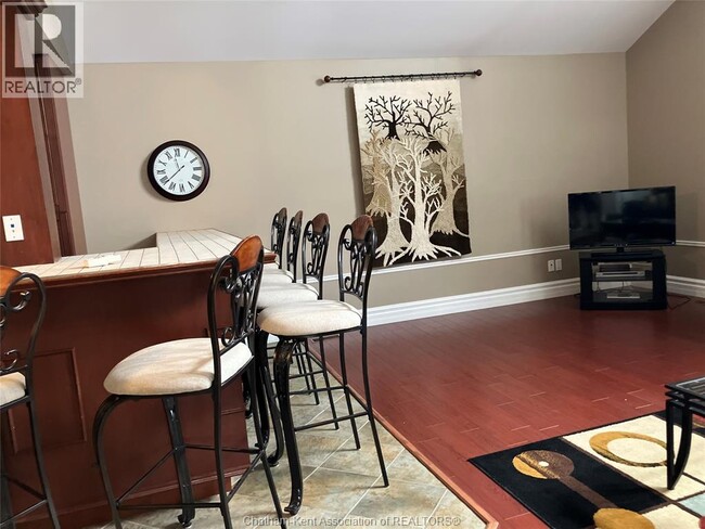 601 Grand Ave E in Chatham, ON - Building Photo - Building Photo