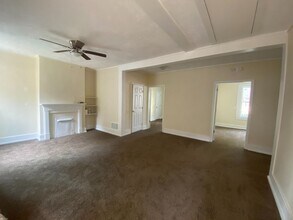 4 Poplar St in Porterdale, GA - Building Photo - Building Photo