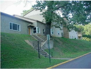 401 Mountain Valley St in Hot Springs, AR - Building Photo - Building Photo