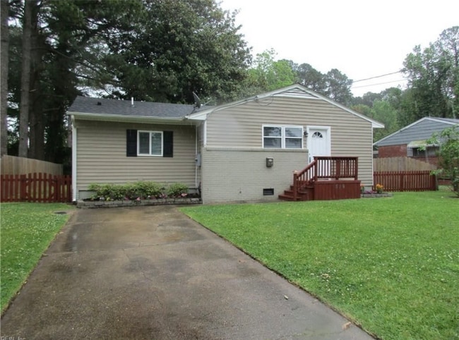 519 McLean St in Portsmouth, VA - Foto de edificio - Building Photo
