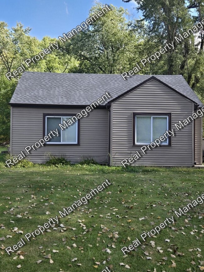 property at 7703 W Taft St