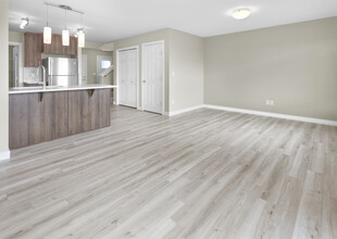 720 Berg Lp in Leduc, AB - Building Photo - Building Photo