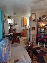 5014 Mallow St, Unit 4 in Houston, TX - Building Photo - Building Photo