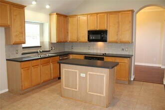 4755 Logan Ct in Frisco, TX - Building Photo - Building Photo