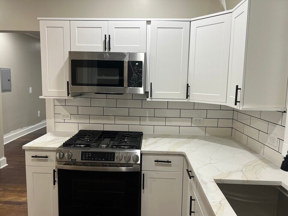 589 Haverhill St in Lawrence, MA - Building Photo