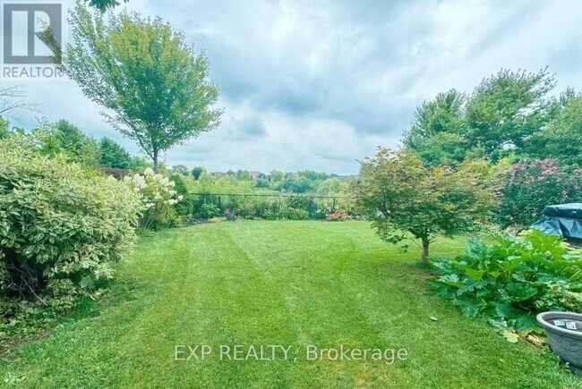 5 Richvalley Crescent in Richmond Hill, ON - Building Photo - Building Photo