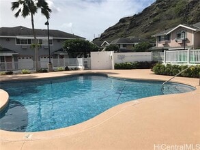 7150 Hawaii Kai Dr in Honolulu, HI - Building Photo - Building Photo