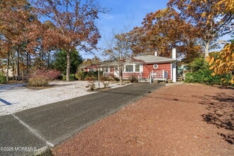 218 Holly Ave in Stafford Township, NJ - Building Photo - Building Photo