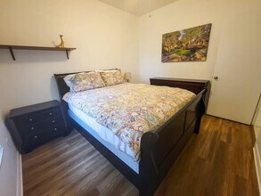 408 NW 5th Ave, Unit SI ID1359092P in Gainesville, FL - Foto de edificio - Building Photo