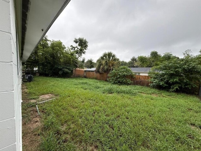 10 E Celeste St in Apopka, FL - Building Photo - Building Photo
