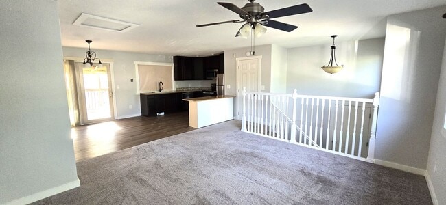 2215 Wagonhammer Ln in Gillette, WY - Building Photo - Building Photo