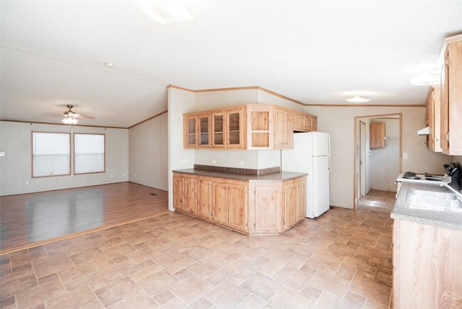 property at 30620 Vilma Ln