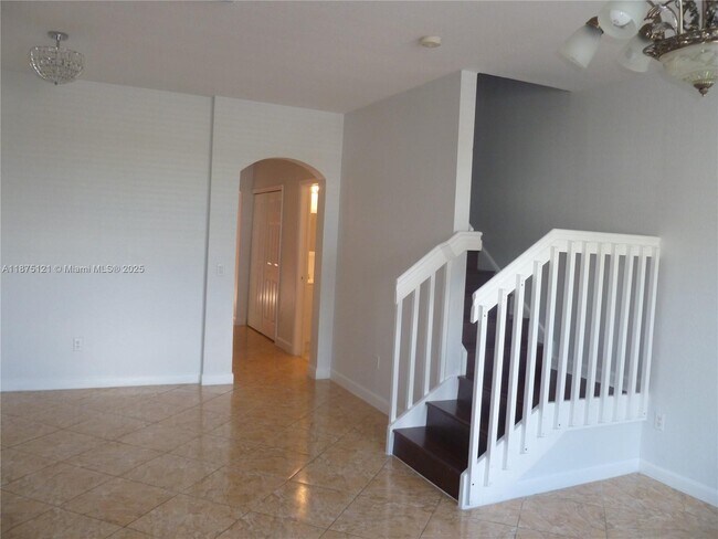 4252 SW 156th Ave in Miramar, FL - Building Photo - Building Photo